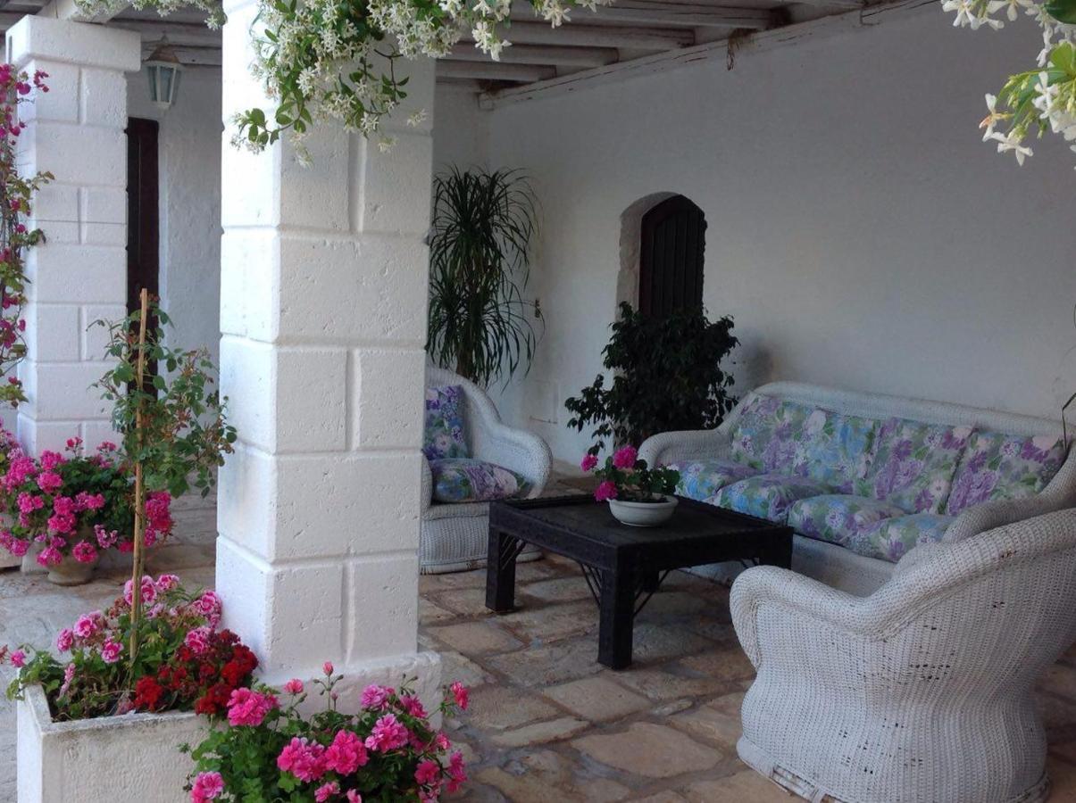 Masseria Boezio Ostuni Bed & Breakfast Торе Санта Сабина Екстериор снимка
