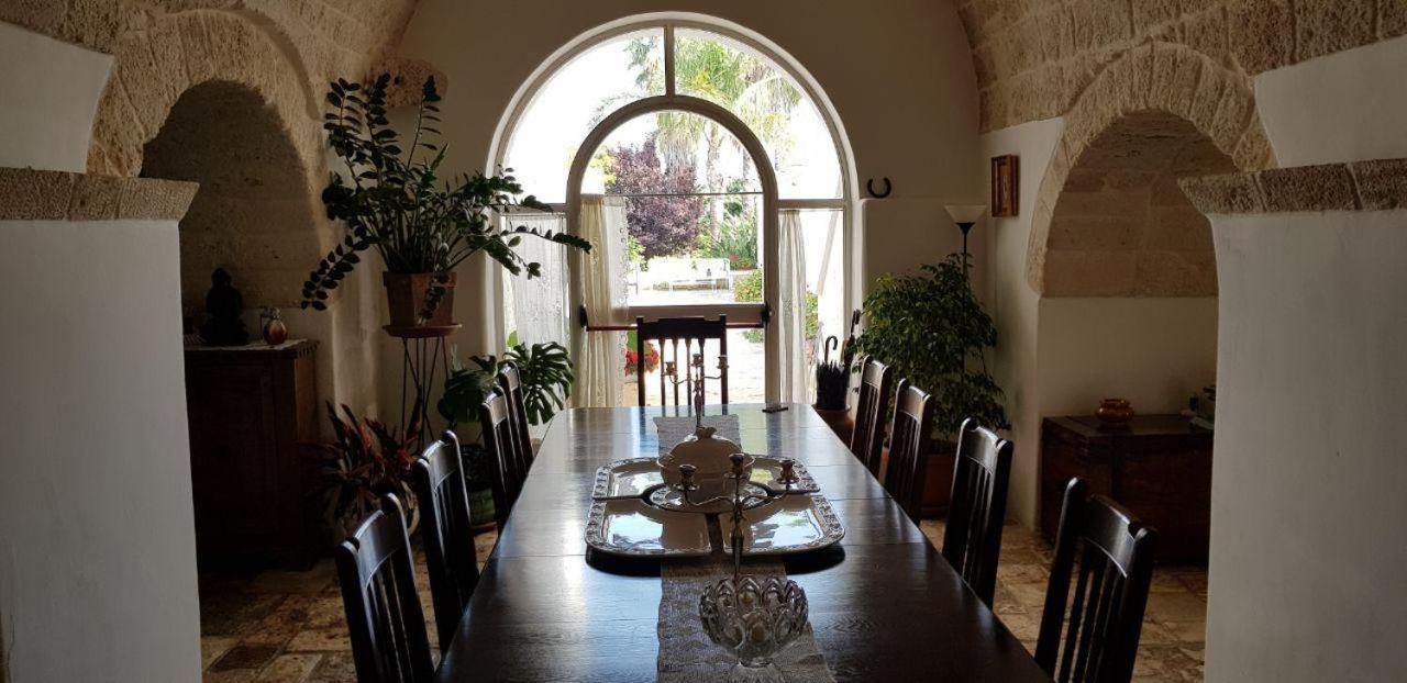 Masseria Boezio Ostuni Bed & Breakfast Торе Санта Сабина Екстериор снимка