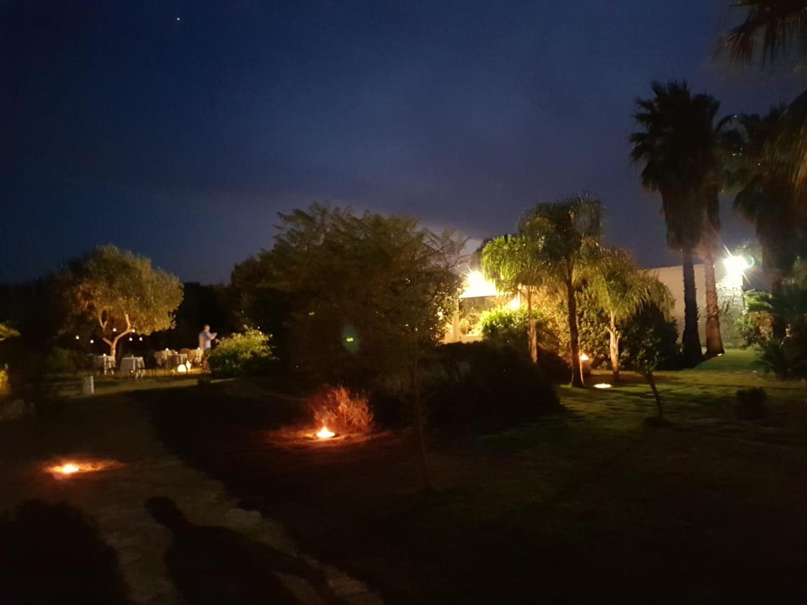 Masseria Boezio Ostuni Bed & Breakfast Торе Санта Сабина Екстериор снимка